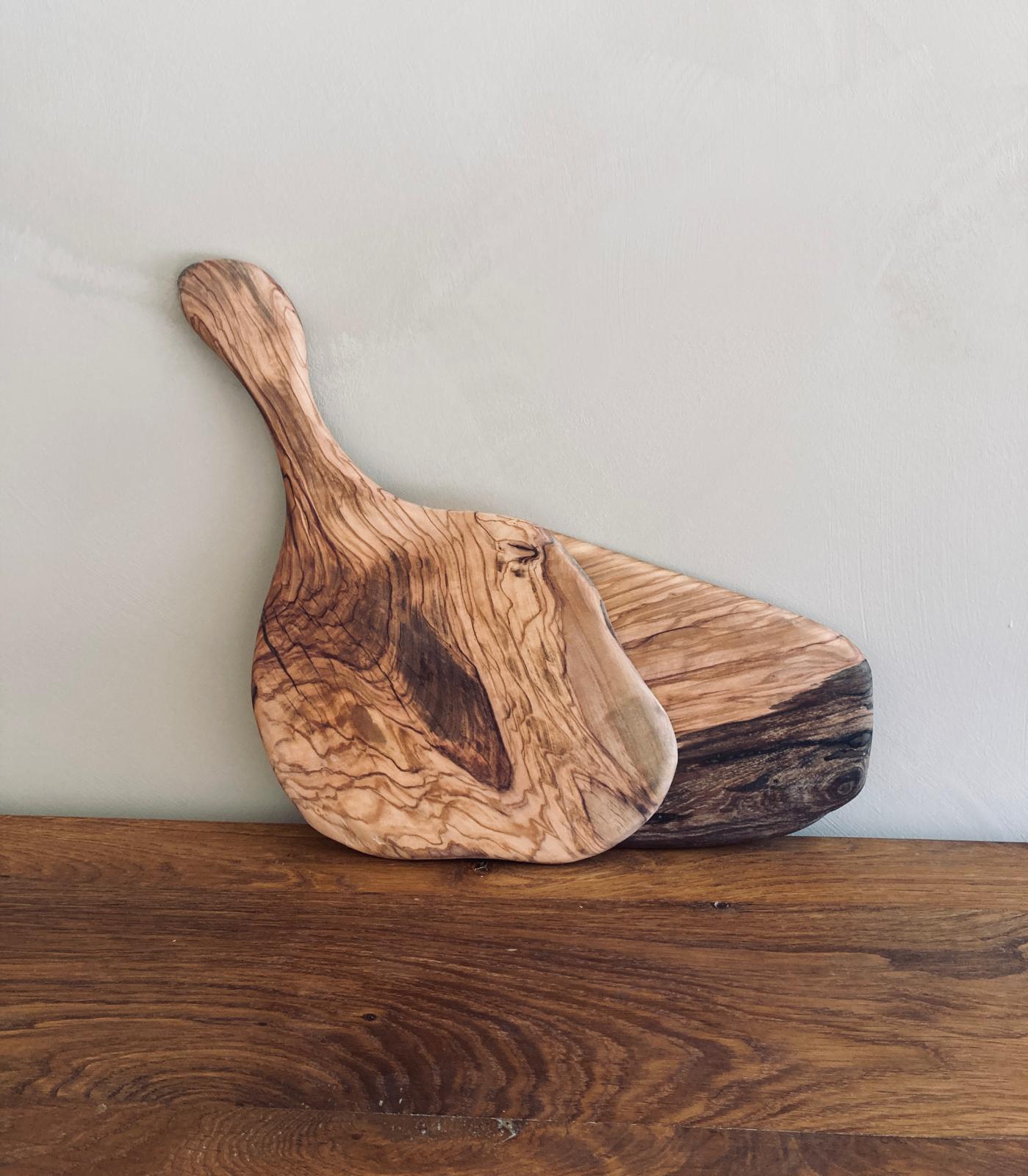 Planches en bois d'olivier