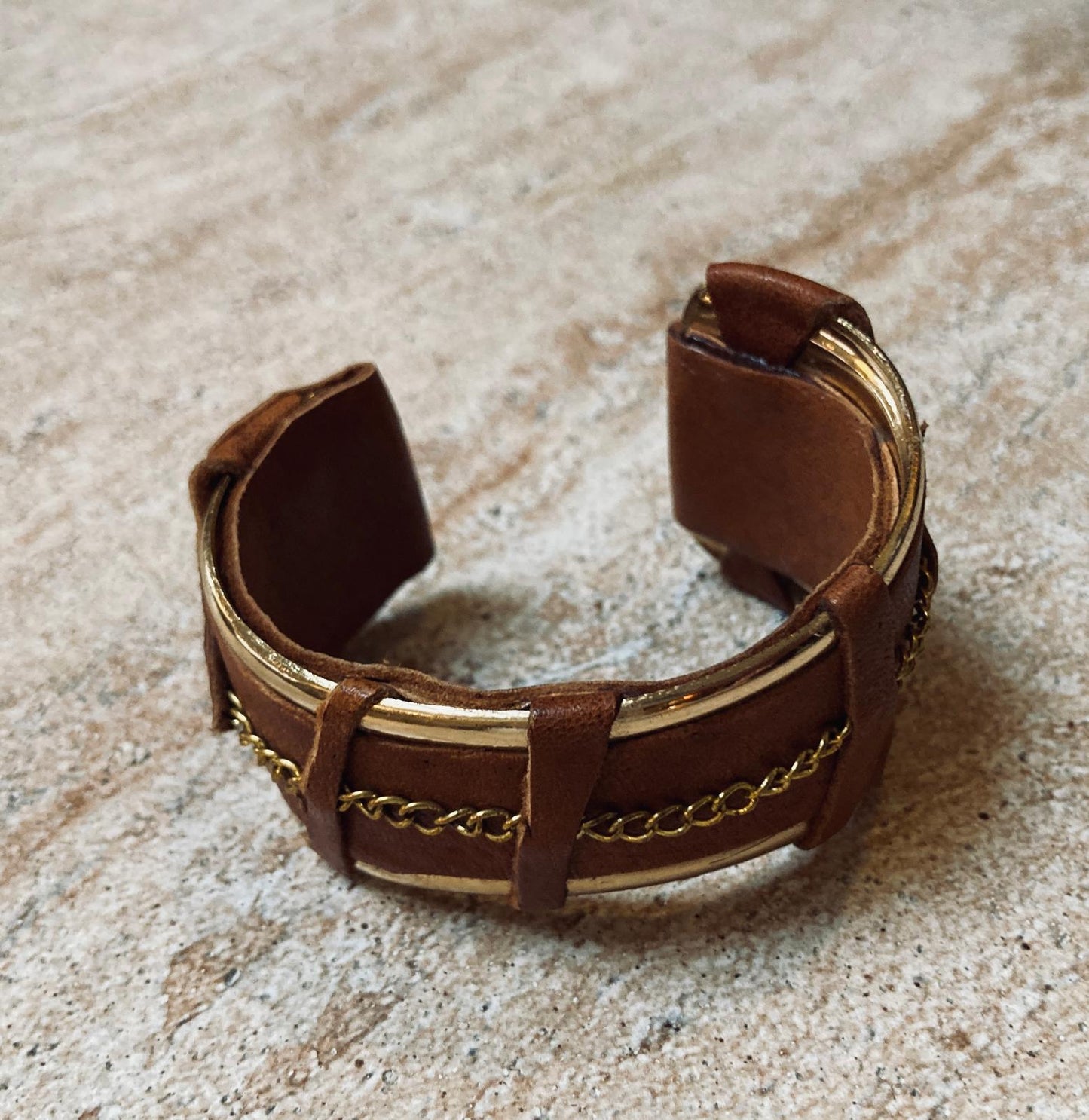 Bracelet bangle cuir clair