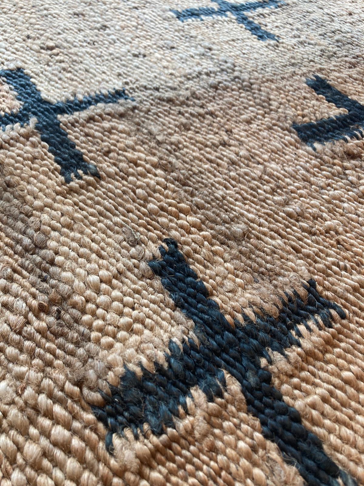 Tapis runner tissé main en jute 70x250 cm, design graphique naturel