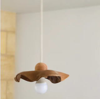 Suspension en céramique