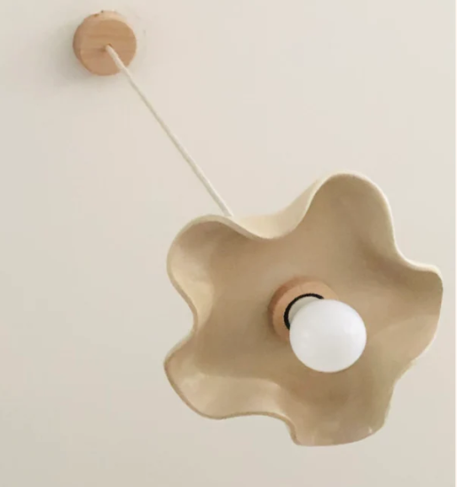 Suspension en céramique
