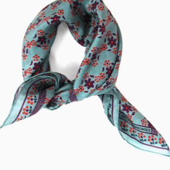 Foulard en soie fine 50x50
