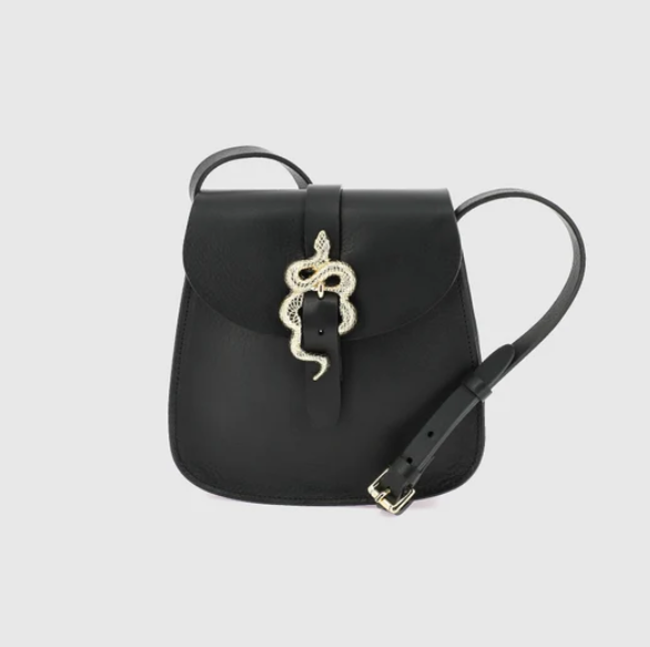 Sac en cuir. boucle serpent
