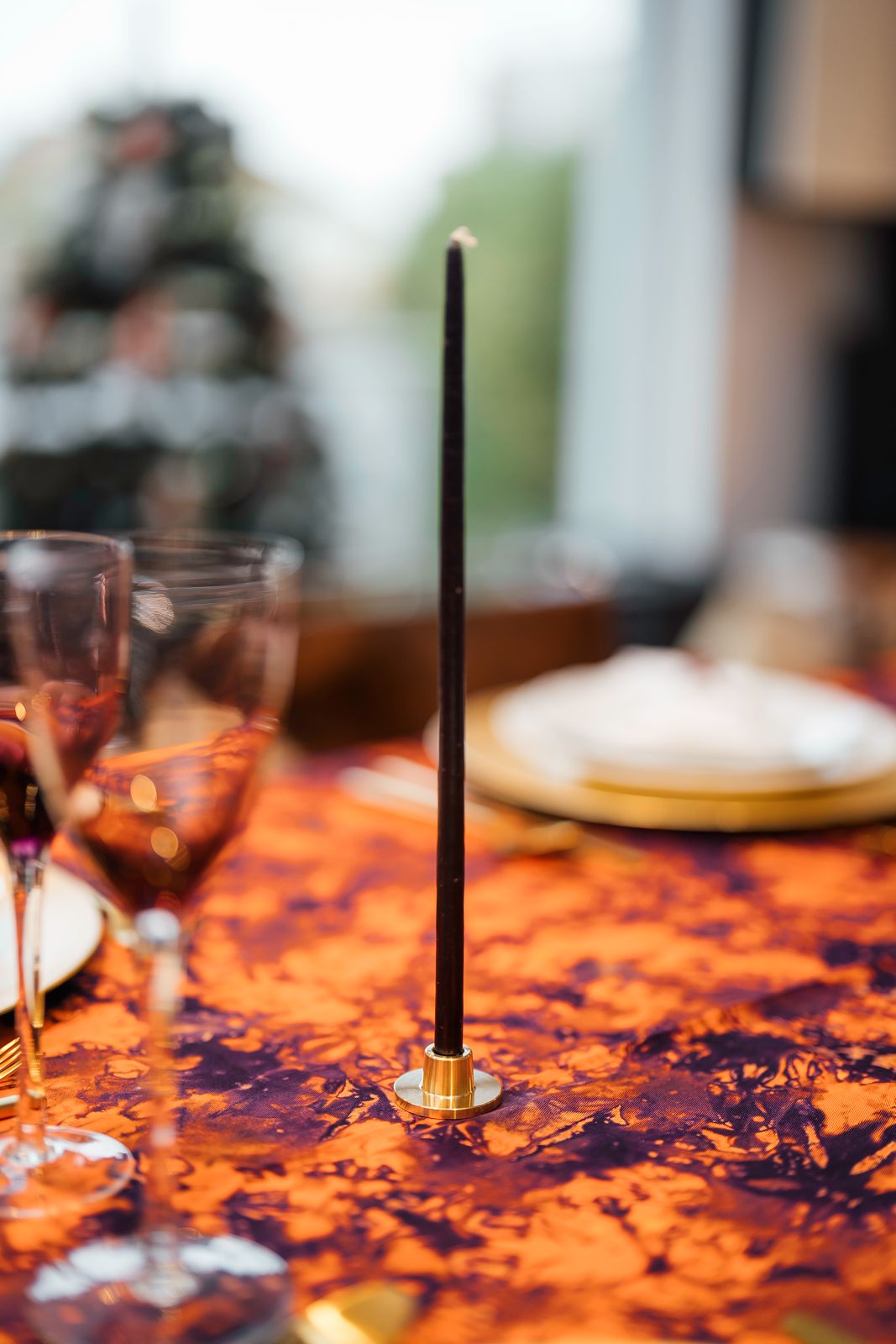 Duo de bougeoirs en laiton