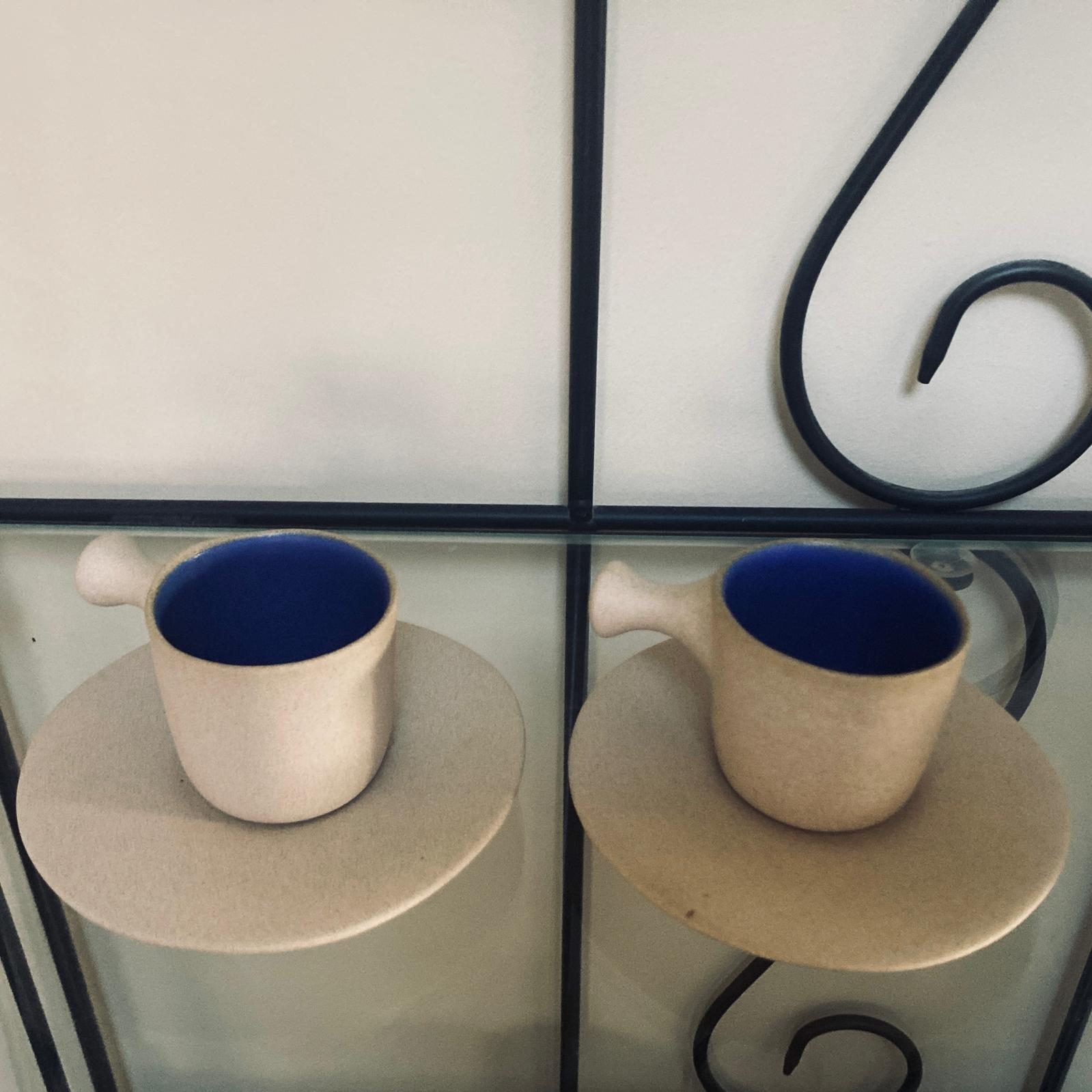 Tasse et coupelle en céramique Epalladio – glaçage bleu cobalt, fait main, artisanat grec