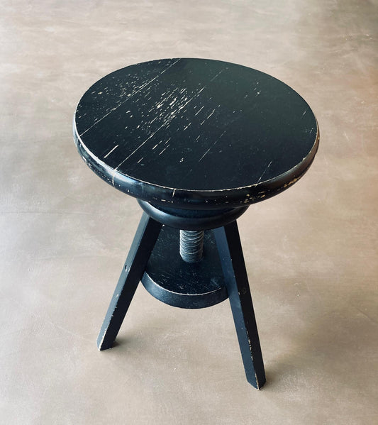 Tabouret en bois