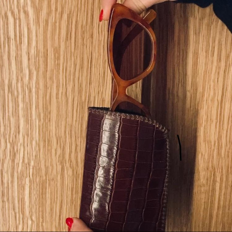 Pochette à lunette en cuir