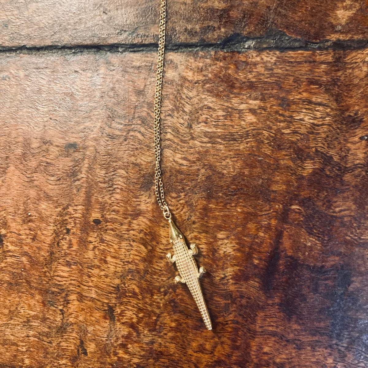 Collier crocodrilo