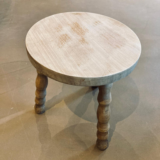 Tabouret trépied rond