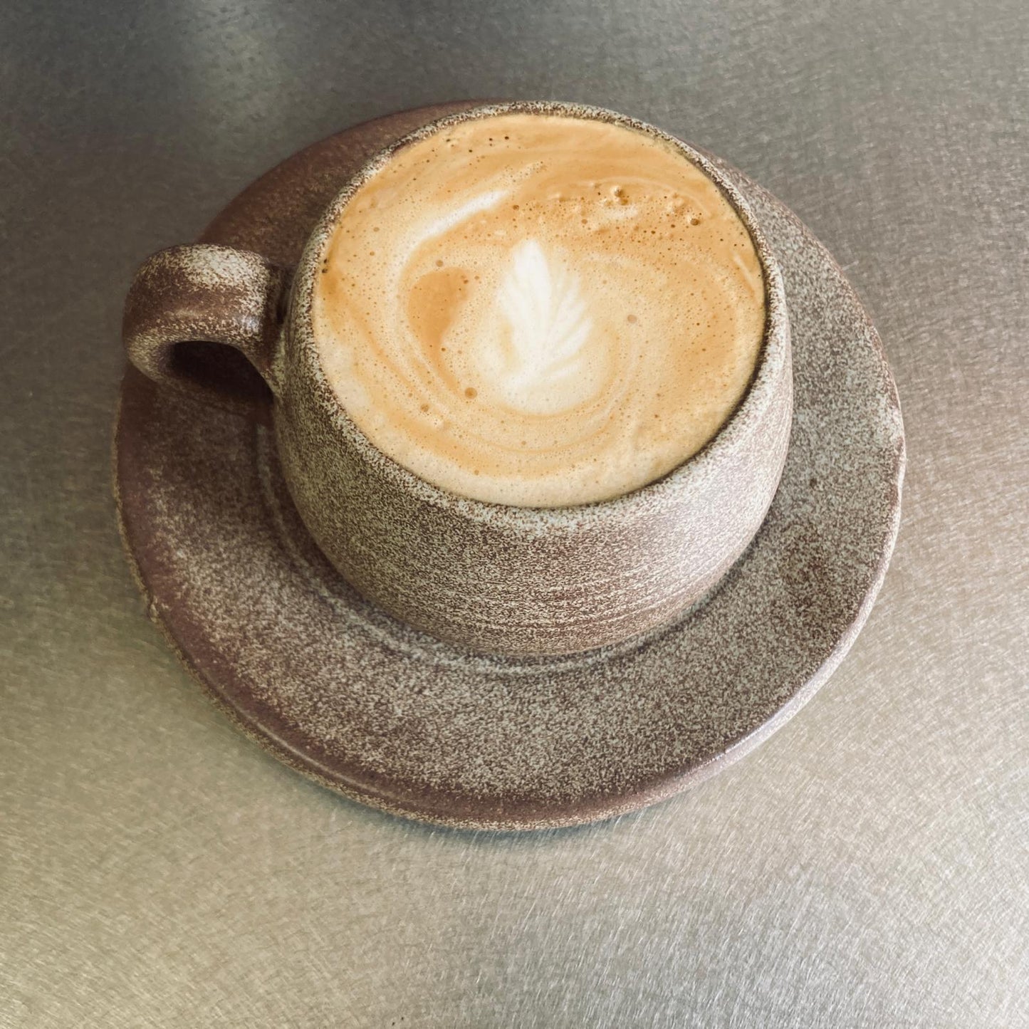 Tasse et sa coupelle en grès